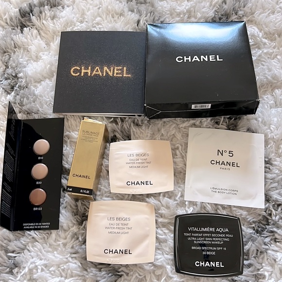 CHANEL Skin Care Sample Set